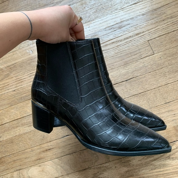 Leather Snake Skin Chunky Nine West Boot - Picture 2 of 3